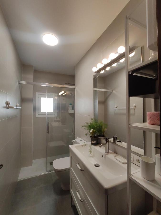 Apartamento Pamplona A 10 Minutos Del Centro Luaran gambar
